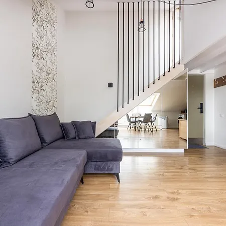 Apartamentai Vakaru Saule Апартаменти